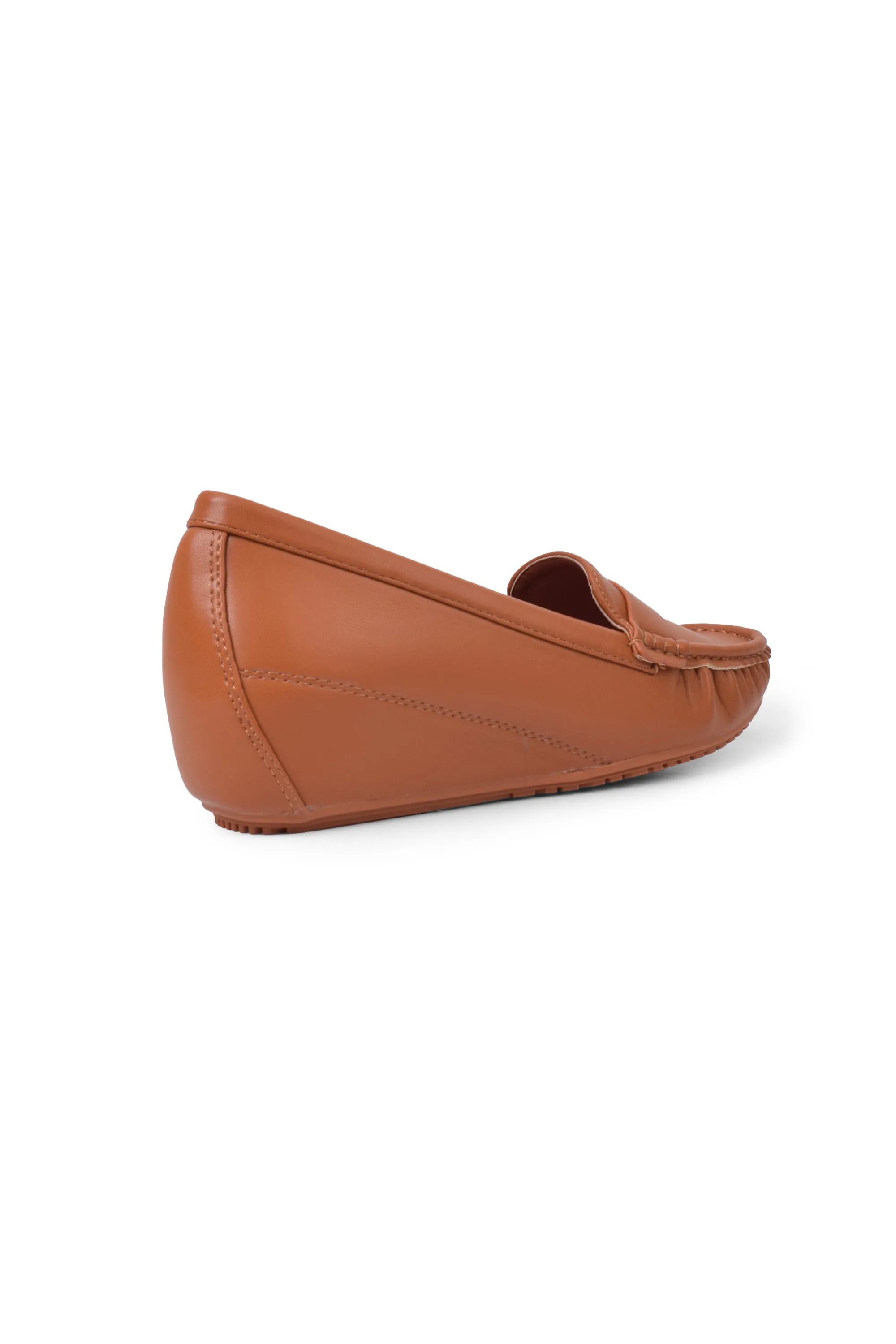 01-4802 Flat Moccasin