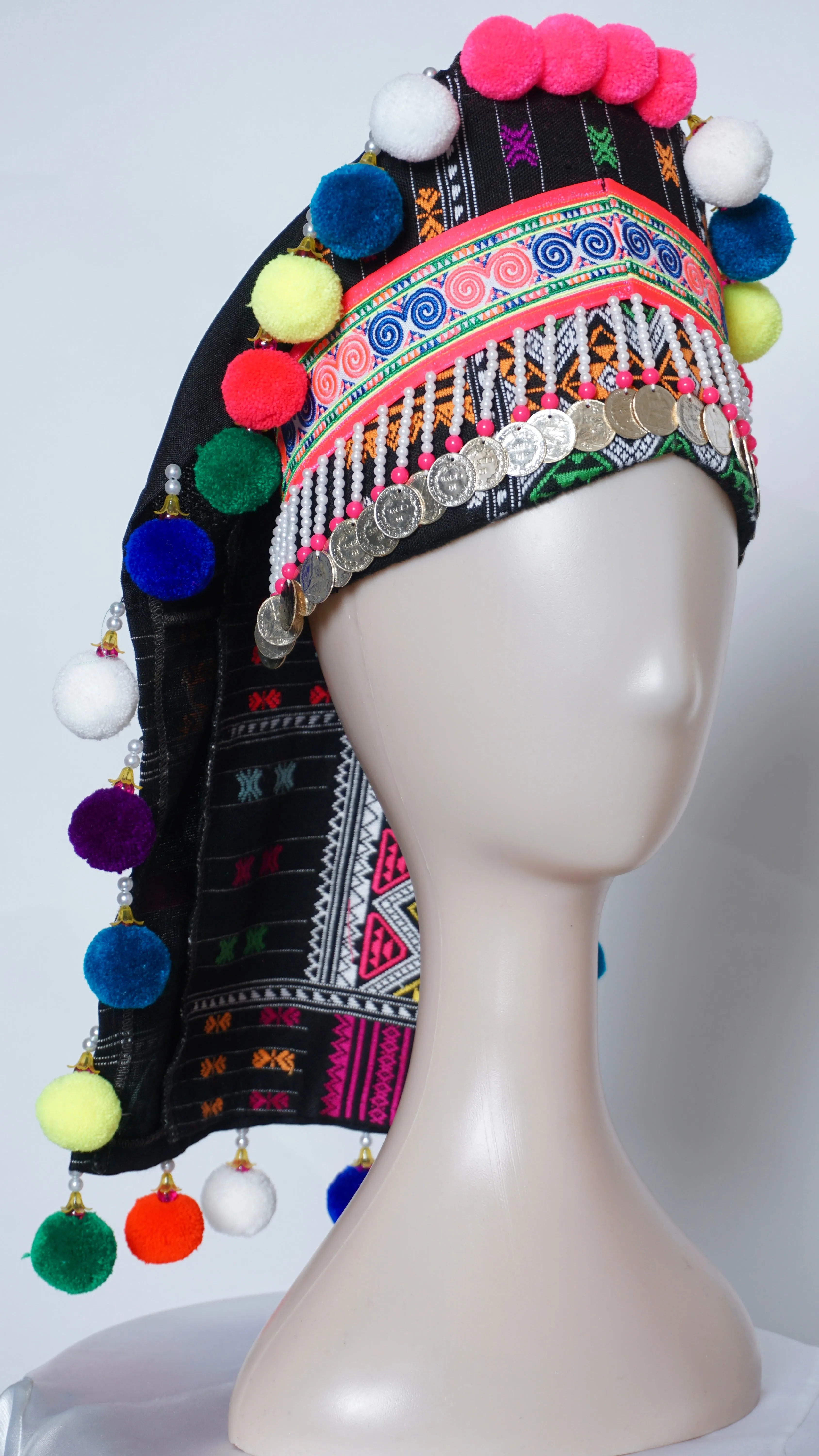 *Hmong Txaij Hat (22"-23")