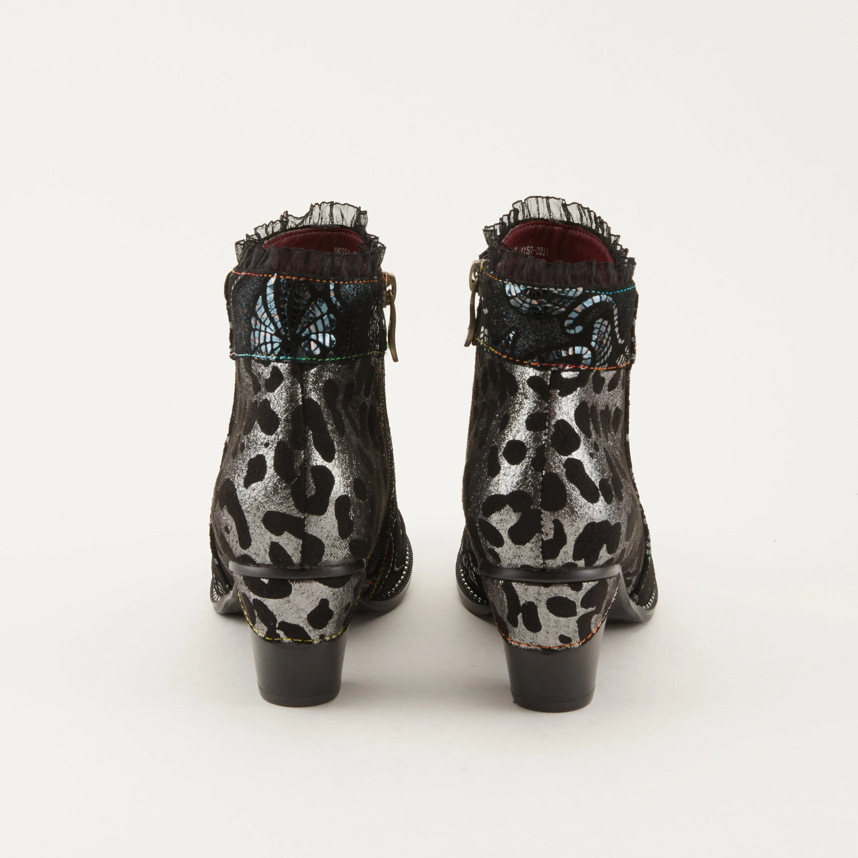 L'ARTISTE DESSA BOOTIE