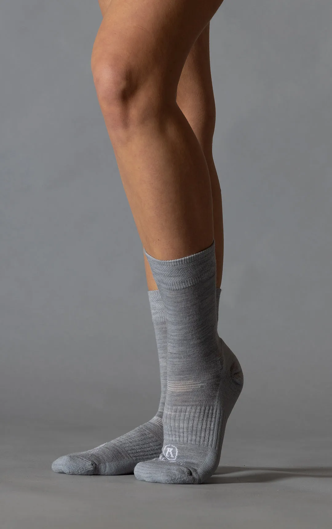 MERINO PERFORMANCE SOCK - MID